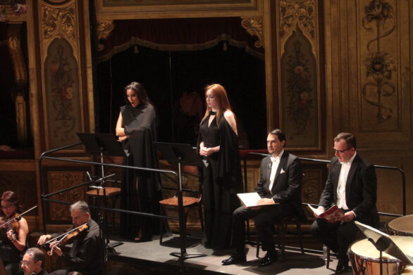 prospettiva ingrandita del coro dell'orchestra