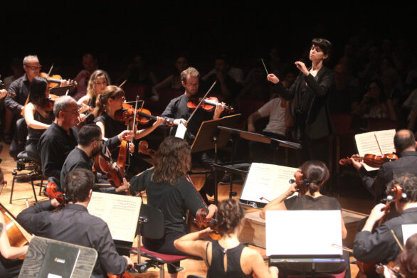 primo piano dell'orchestra sul palco